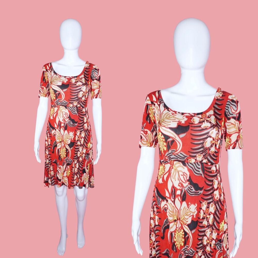 1990s Vintage BETSEY JOHNSON FLORAL Tropical Slinky Babydoll Dress. S-M. AS IS